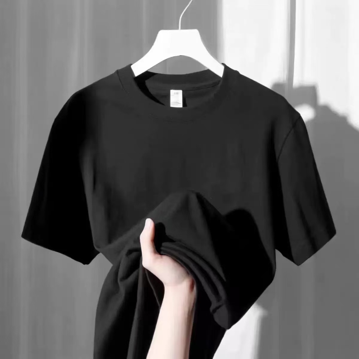 Hola Spain Travel Graphic Tee  - огляд і ціна Street Fashion Barcelona